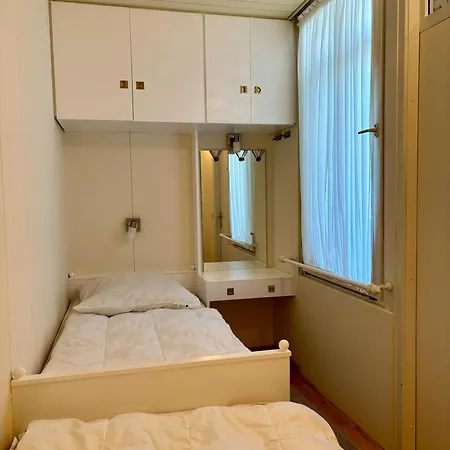 Foerdeblick 7605 In Marina アパート